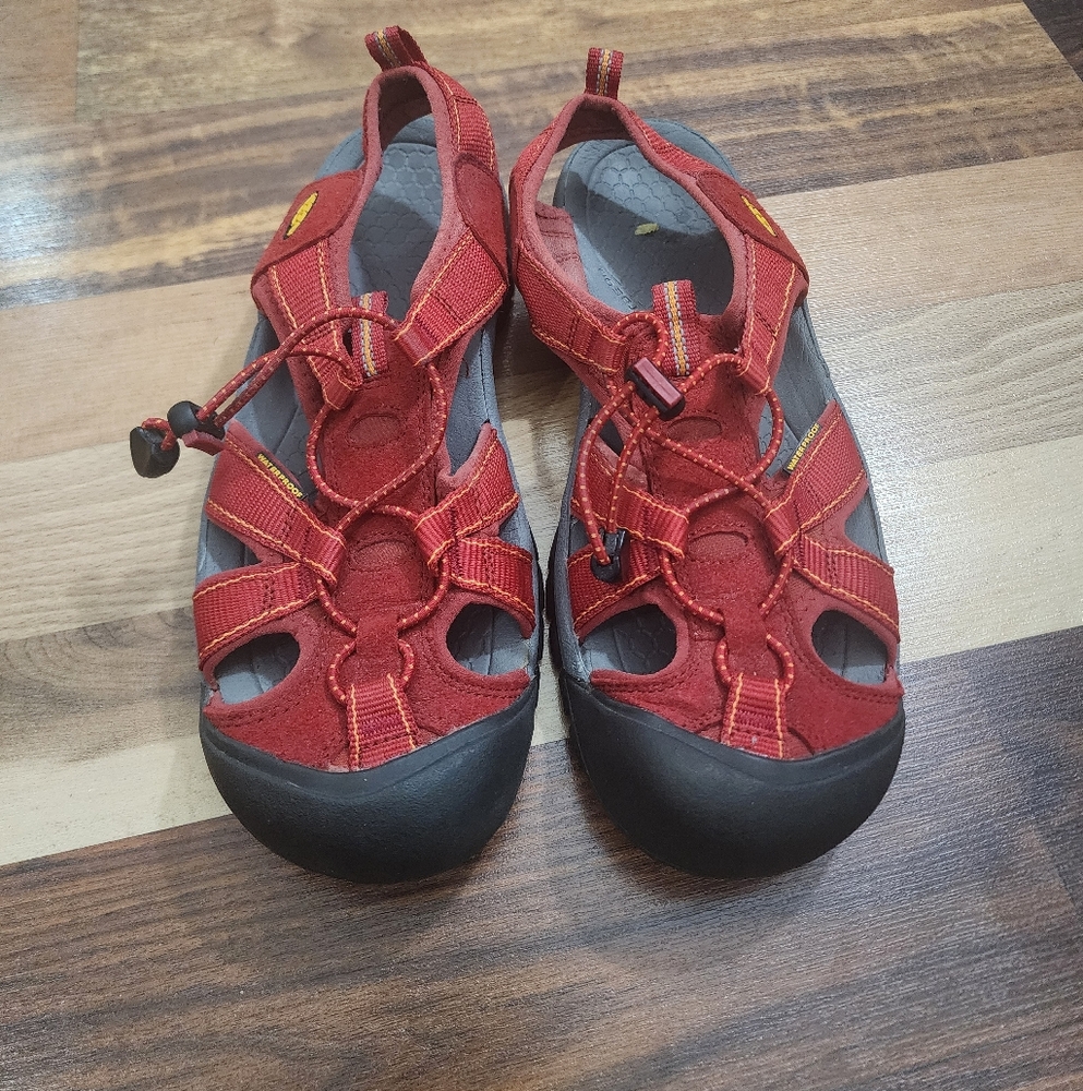 Womens Keen Shoes